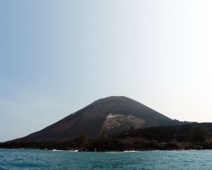 Gunung Krakatau  image: wikipedia