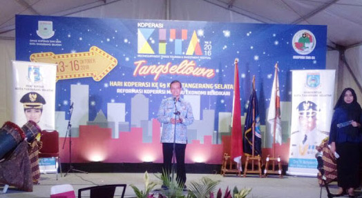 Wrman Syanduin berikan sambutan dalam acara Koperasi KITA 2016. Foto: istimewa