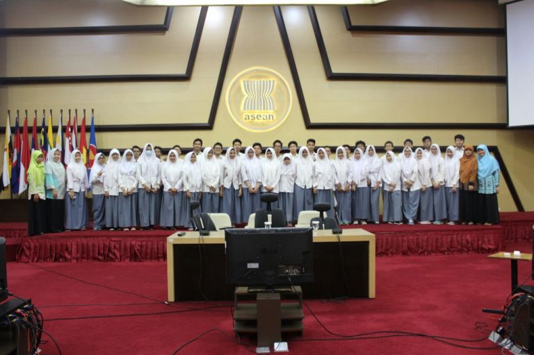SMAIT Auliya Kunjungi Kantor Sekretariat ASEAN. Tangsel