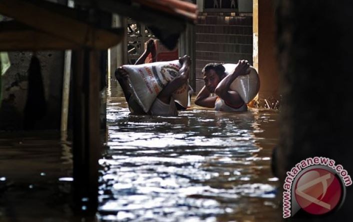 Di Baleendah, Bandung Banjir Tinggi Satu Meter Lebih