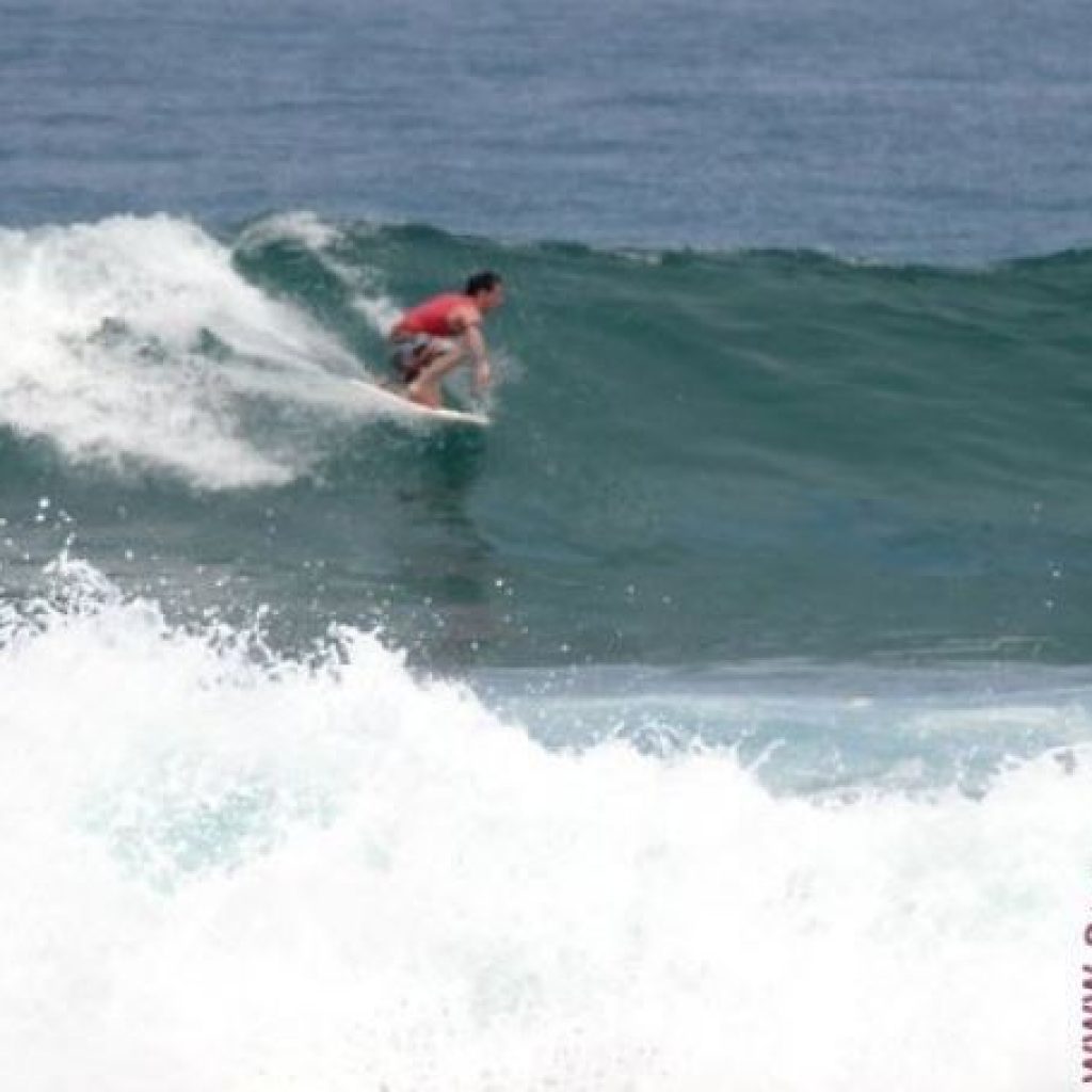 Wisatawan Diminta Tidak Berenang Di Pesisir Pantai Selatan Banten