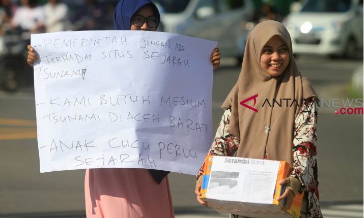 Membantu Korban Tsunami Banten-Lampung, HMI Manokwari Mengumpulkan Sumbangan