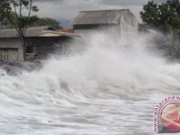 Tsunami Menyapu Keceriaan Malam Minggu Sebagian Orang Di Banten