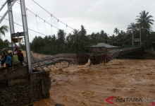 2 Anak Meninggal Dunia Dalam Banjir YangTerjadi di Padang