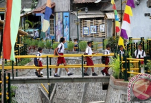 BPBD Kota Ambon Mengembangkan Komunutas Sekolah Sungai