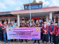Sosialisasi Pemanfaatan Sosial Media Sebagai Alat Marketing UMKM Desa Genteng Kecamatan Sukasari