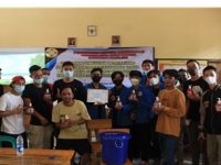 Mahasiswa Teknik Industri Unpam Lakukan Pelatihan Pembuatan Produk Hand Soap di Desa Pasir Ampo