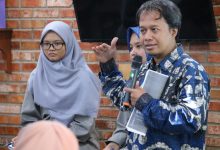 Yusuf Wibisono Direktur IDEAS