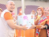 Gelar 1.100 Paket Sembako Murah, PKS Pondok Aren Ajak Warga Sambut Indahnya Ramadhan